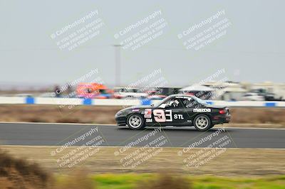 media/Jan-26-2025-CalClub SCCA (Sun) [[cfcea7df88]]/Group 1/Race/